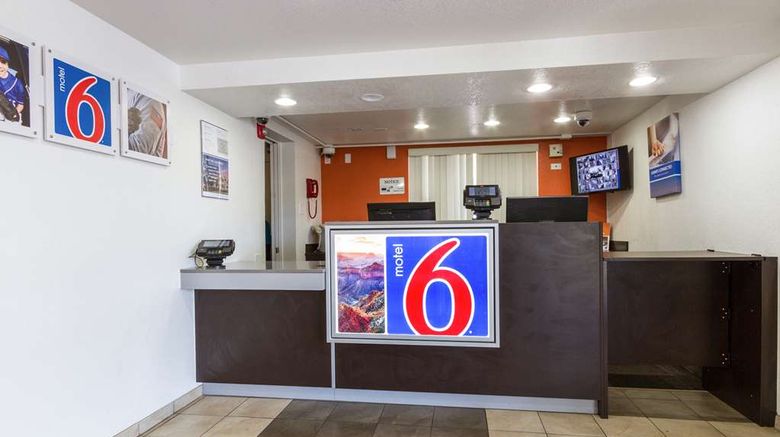 <b>Motel 6 Phoenix Temp Lobby</b>. Images powered by <a href="https://iceportal.shijigroup.com/" title="IcePortal" target="_blank">IcePortal</a>.