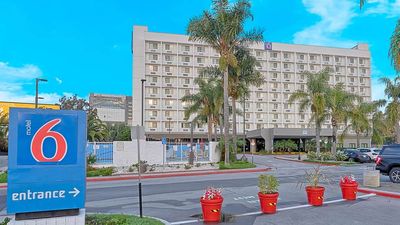 Motel 6 Los Angeles LAX