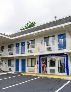 Motel 6 Seattle Airport