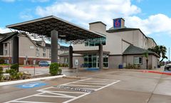 Motel 6 Pharr