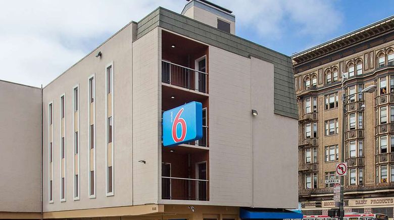 Motel 6 San Francisco Exterior. Images powered by <a href="https://iceportal.shijigroup.com" target="_blank" rel="noopener">Ice Portal</a>.