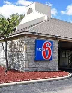 Motel 6 Dayton Englewood