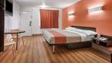 Motel 6 Youngstown Room