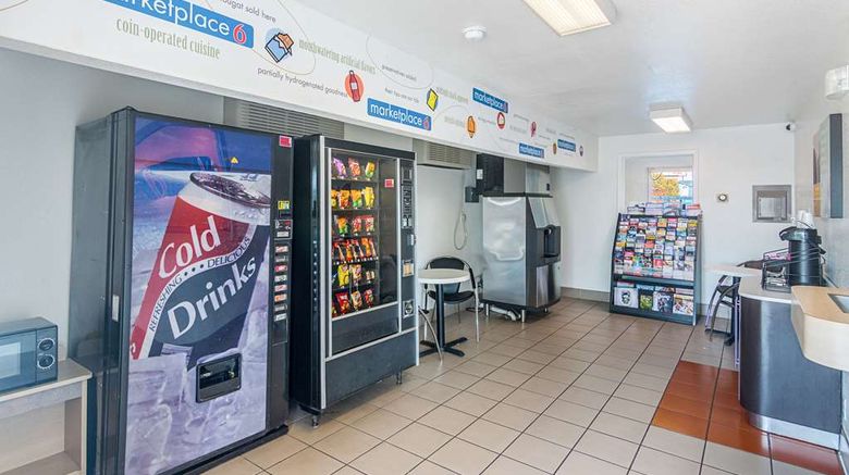 <b>Motel 6 - Ardmore Other</b>. Images powered by <a href="https://iceportal.shijigroup.com/" title="IcePortal" target="_blank">IcePortal</a>.
