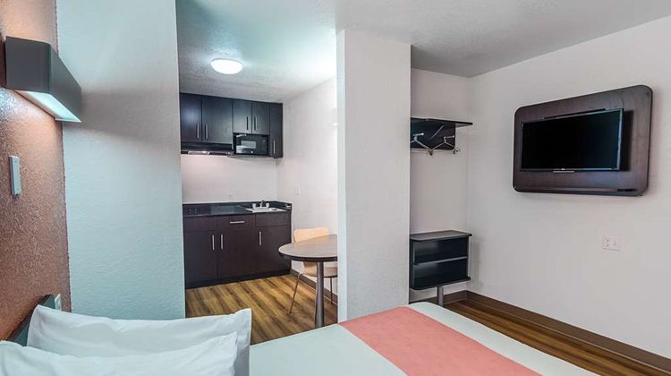Motel 6 - Ardmore Room