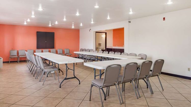 Motel 6 Brownsville North Meeting