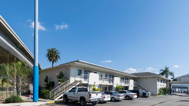 <b>Motel 6 Redlands Exterior</b>. Images powered by <a href="https://iceportal.shijigroup.com/" title="IcePortal" target="_blank">IcePortal</a>.