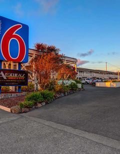 Motel 6 Fort Bragg