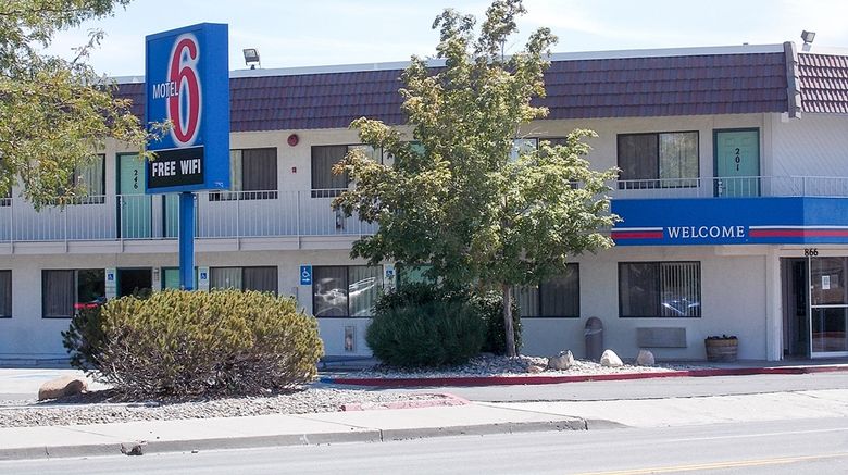 Motel 6 Reno – Livestock Exterior. Images powered by <a href="https://iceportal.shijigroup.com" target="_blank" rel="noopener">Ice Portal</a>.