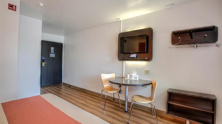 Motel 6 Bozeman Room