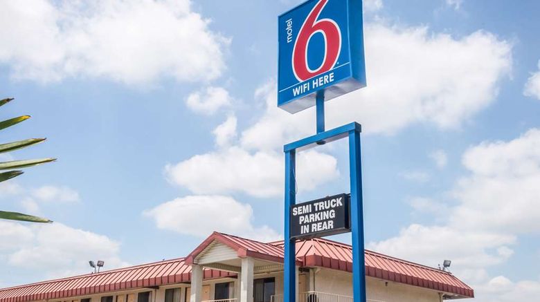 <b>Motel 6 Mesquite Exterior</b>. Images powered by <a href="https://iceportal.shijigroup.com/" title="IcePortal" target="_blank">IcePortal</a>.