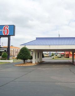 Motel 6 Memphis Northeast