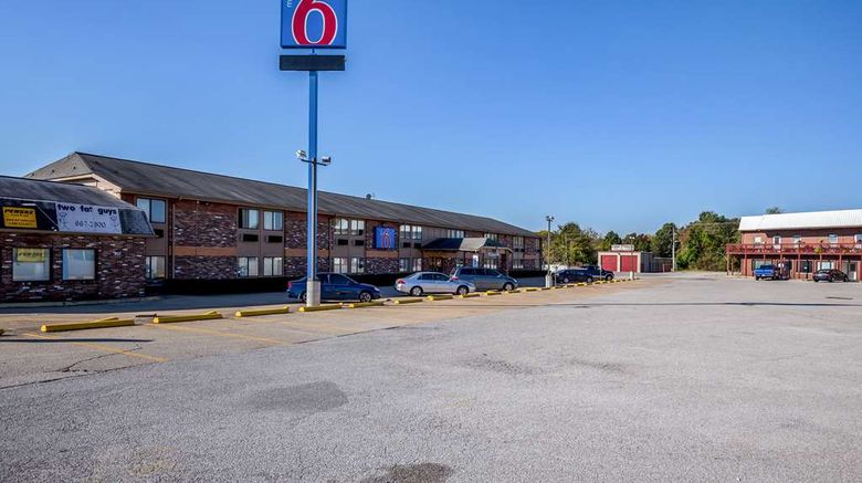 <b>Motel 6 Troy Exterior</b>. Images powered by <a href="https://iceportal.shijigroup.com/" title="IcePortal" target="_blank">IcePortal</a>.