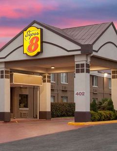 Super 8 Grand Prairie North