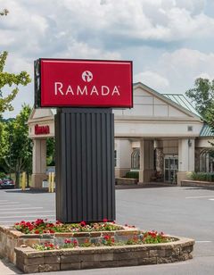 Ramada State College Hotel & Conf Ctr