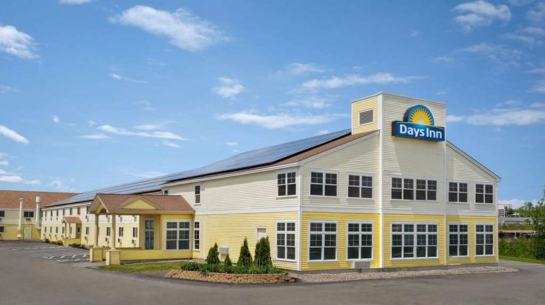 Days Inn Airport/Maine Mall Exterior. Images powered by <a href="https://iceportal.shijigroup.com" target="_blank" rel="noopener">Ice Portal</a>.