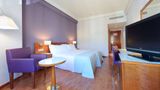<b>Hotel Madrid Centro, Affiliated by Melia Room</b>. Images powered by <a href="https://iceportal.shijigroup.com/" title="IcePortal" target="_blank">IcePortal</a>.