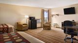 Super 8 Mattoon Suite