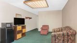 Super 8 Bentonville Room