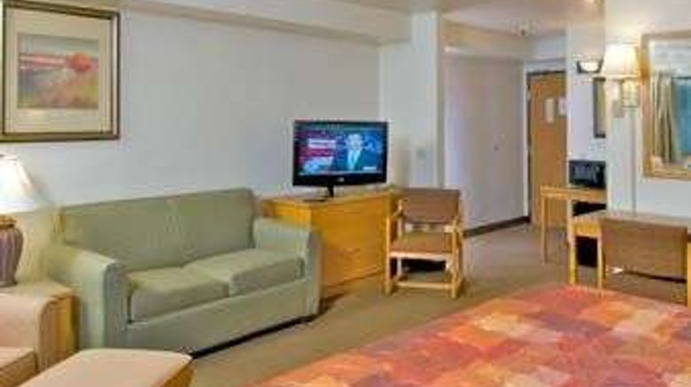 <b>Super 8 Fairbanks Suite</b>. Images powered by <a href="https://iceportal.shijigroup.com/" title="IcePortal" target="_blank">IcePortal</a>.