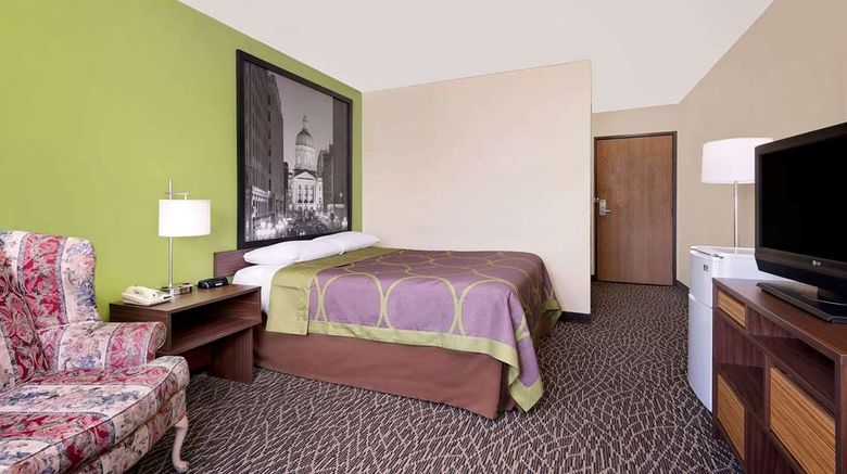 <b>Super 8 Muncie/Ball St. College Area Room</b>. Images powered by <a href="https://iceportal.shijigroup.com/" title="IcePortal" target="_blank">IcePortal</a>.