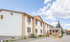 Super 8 Gardiner/Yellowstone Park Area