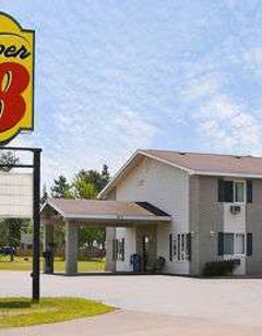 Super 8 Iron Mountain