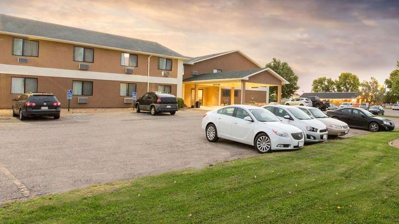 Super 8 Blue Earth Exterior. Images powered by <a href="https://iceportal.shijigroup.com" target="_blank" rel="noopener">Ice Portal</a>.