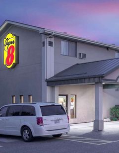 Super 8 Willmar