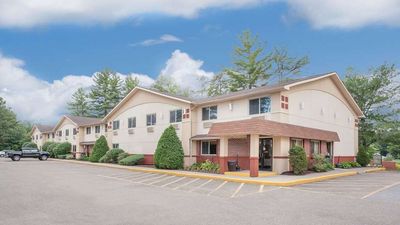 Super 8 Queensbury Glens Falls