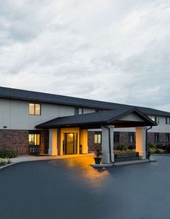 Super 8 Oshkosh Airport