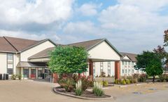 Ramada Springfield North