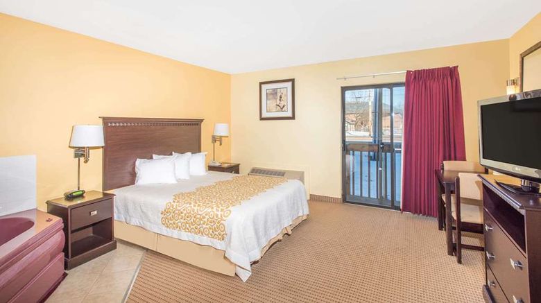 <b>Days Inn Colchester/Burlington Suite</b>. Images powered by <a href="https://iceportal.shijigroup.com/" title="IcePortal" target="_blank">IcePortal</a>.