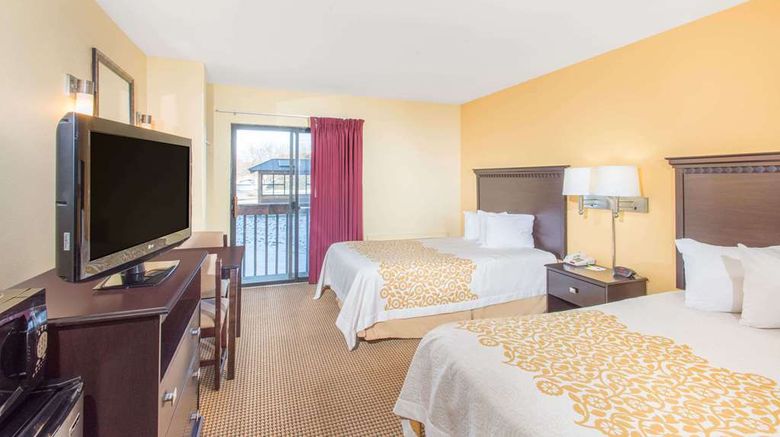 <b>Days Inn Colchester/Burlington Room</b>. Images powered by <a href="https://iceportal.shijigroup.com/" title="IcePortal" target="_blank">IcePortal</a>.