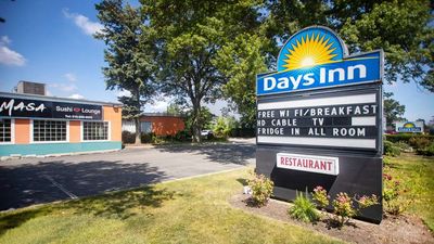 Days Inn Hicksville Long Island