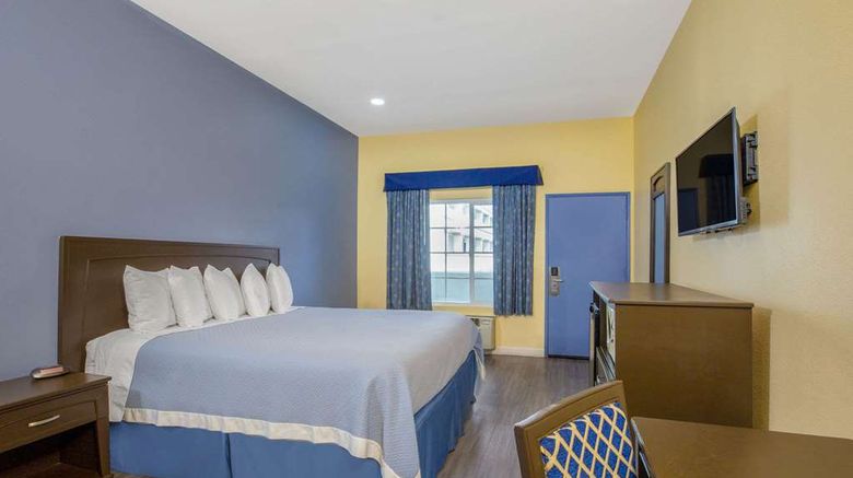 <b>Days Inn Banning Room</b>. Images powered by <a href="https://iceportal.shijigroup.com/" title="IcePortal" target="_blank">IcePortal</a>.