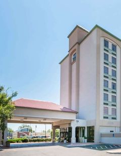 Wyndham Garden Wichita Downtown