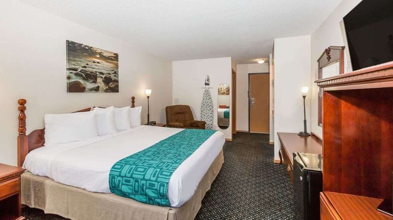 <b>Howard Johnson Inn Wichita Airport Room</b>. Images powered by <a href="https://iceportal.shijigroup.com/" title="IcePortal" target="_blank">IcePortal</a>.