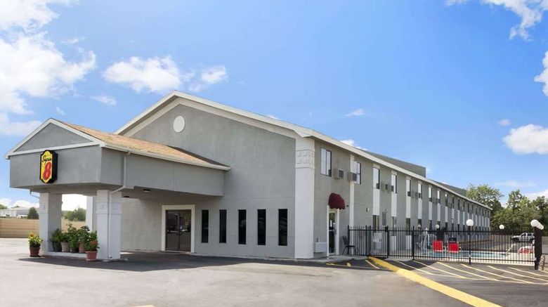 <b>Super 8 Ardmore Exterior</b>. Images powered by <a href="https://iceportal.shijigroup.com/" title="IcePortal" target="_blank">IcePortal</a>.