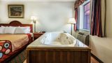 Super 8 Eastland Suite
