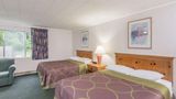 <b>Super 8 W Yarmouth/Hyannis/Cape Cod Room</b>. Images powered by <a href="https://iceportal.shijigroup.com/" title="IcePortal" target="_blank">IcePortal</a>.