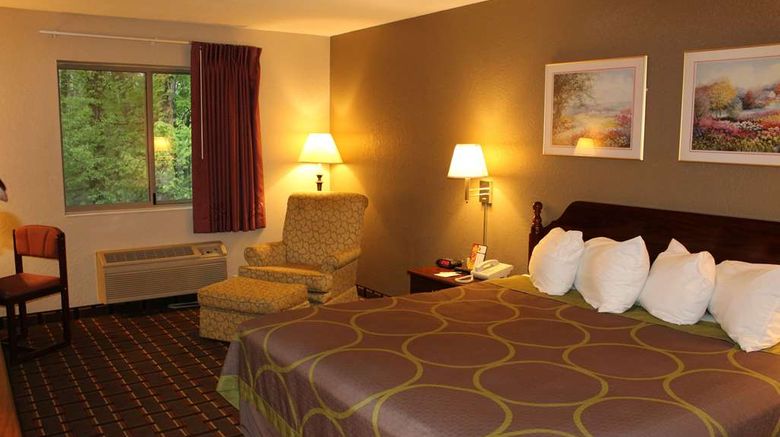 <b>Super 8 Valparaiso Room</b>. Images powered by <a href="https://iceportal.shijigroup.com/" title="IcePortal" target="_blank">IcePortal</a>.