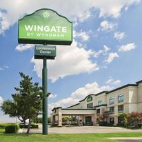 Wingate by Wyndham Hotel & Conf Ctr