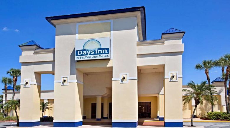Days Inn Orlando Airport Florida Mall Exterior. Images powered by <a href="https://iceportal.shijigroup.com" target="_blank" rel="noopener">Ice Portal</a>.