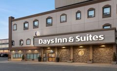 Delta Hotels by Marriott Sault Ste. Marie Waterfront, Sault Ste. Marie –  Updated 2023 Prices