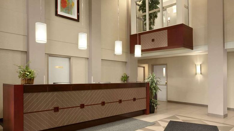 <b>Travelodge Oshawa Lobby</b>. Images powered by <a href="https://iceportal.shijigroup.com/" title="IcePortal" target="_blank">IcePortal</a>.