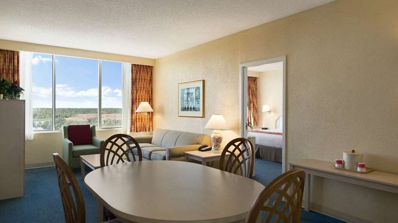 <b>Ramada by Wyndham Kissimmee Gateway Suite</b>. Images powered by <a href="https://iceportal.shijigroup.com/" title="IcePortal" target="_blank">IcePortal</a>.