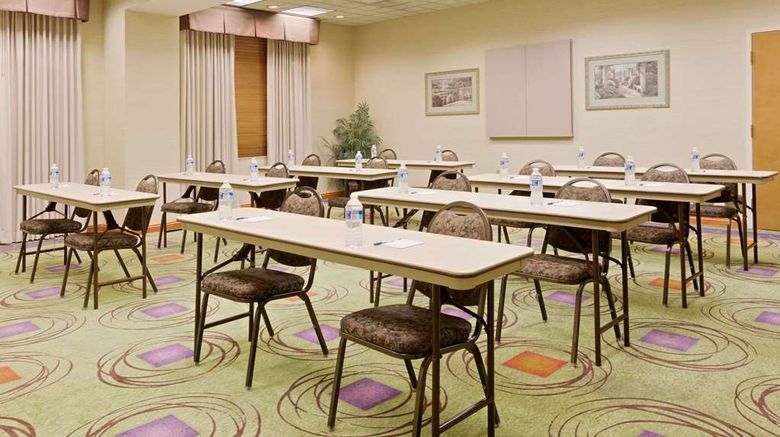 <b>Wingate by Wyndham Charlotte Arpt I-85 Meeting</b>. Images powered by <a href="https://iceportal.shijigroup.com/" title="IcePortal" target="_blank">IcePortal</a>.