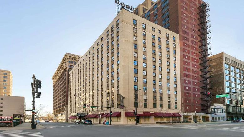 Travelodge Hotel Downtown Chicago Exterior. Images powered by <a href="https://iceportal.shijigroup.com" target="_blank" rel="noopener">Ice Portal</a>.