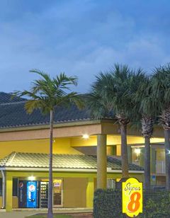 Super 8 Dania/Fort Lauderdale Arpt